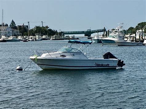 1990 Wellcraft 210 Coastal