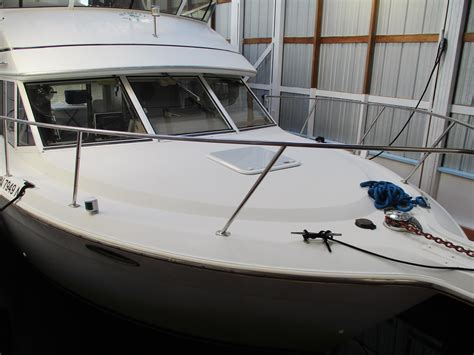 1997 Carver 280 Voyager