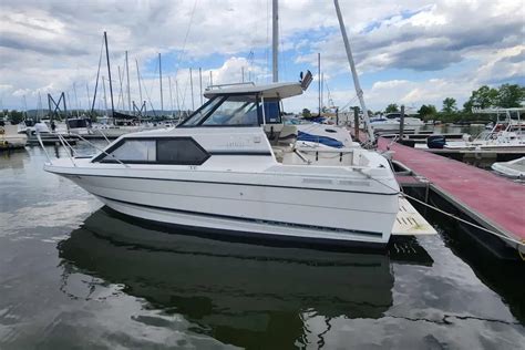 1999 Bayliner 2452 Ciera