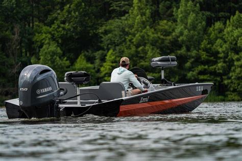2001 33' Response Boat