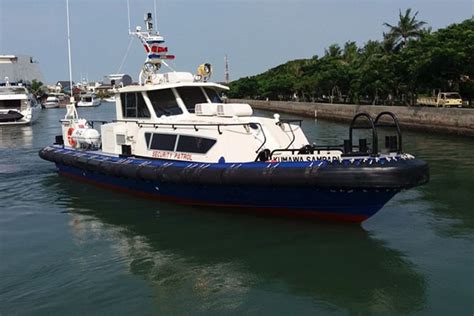 2002 30' Security Patrol Boat