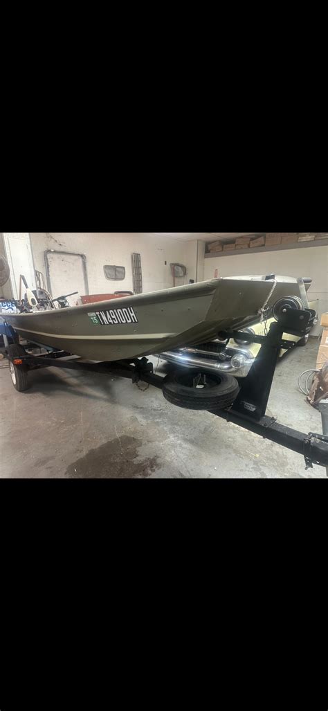 2003 Crestliner 1440 Jon Boat
