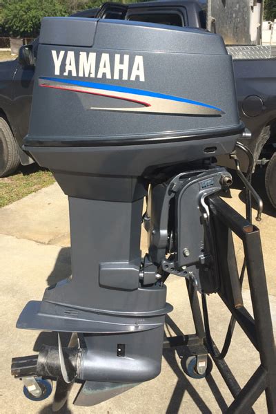 2004 Yamaha 2-Stroke 70HP Outboard Motor