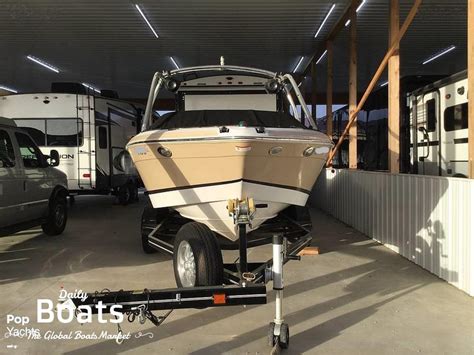 2011 Four Winns H210