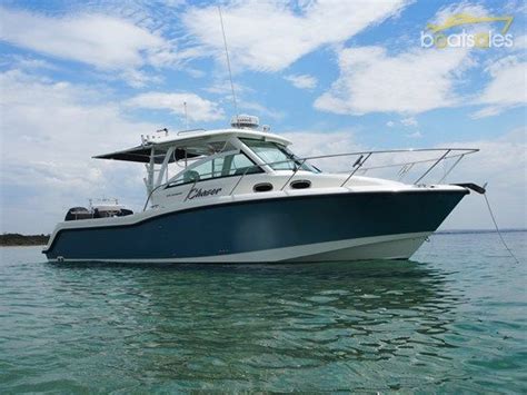 2012 Boston Whaler 315 Conquest