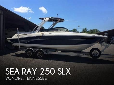 2013 Sea Ray 250 SLX