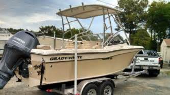 2014 Grady-White Freedom 205