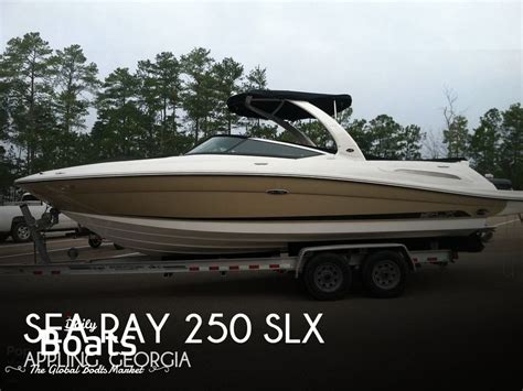 2014 Sea Ray 250 SLX
