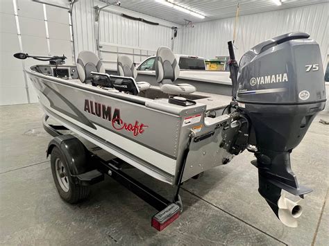 2015 Alumacraft Competitor 175 Cross