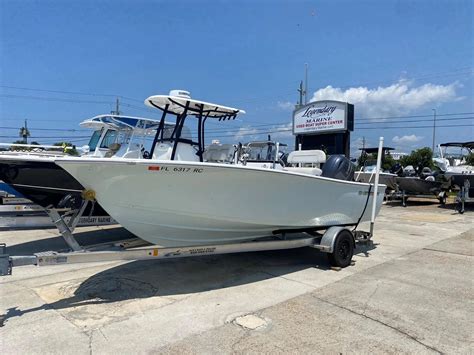 2016 Sportsman 21 Island Reef