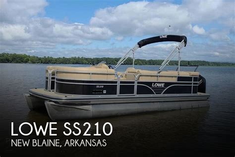 2020 Lowe Sf2320