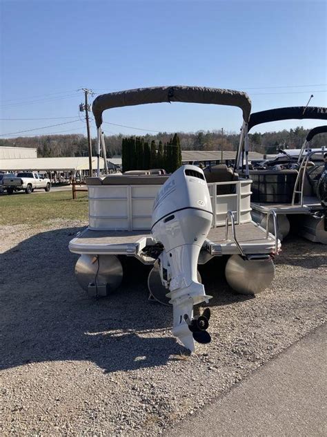 2021 Bennington 16 SLX