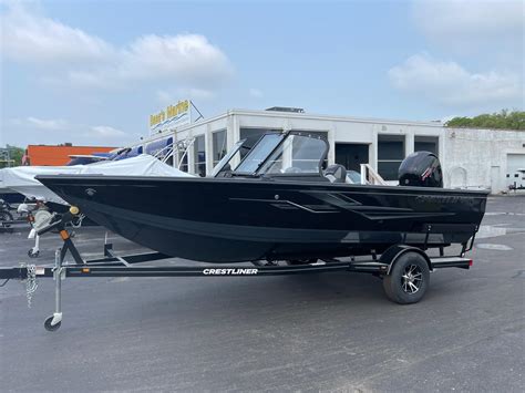 Crestliner 1850 Fish Hawk 2023