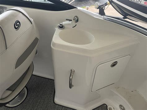 Hurricane SunDeck 2100 2022