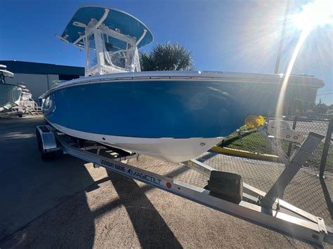 Sea Hunt 211 Ultra 2023