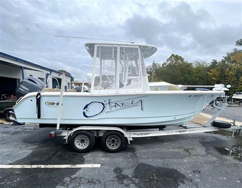 Sea Hunt Ultra 225 2023