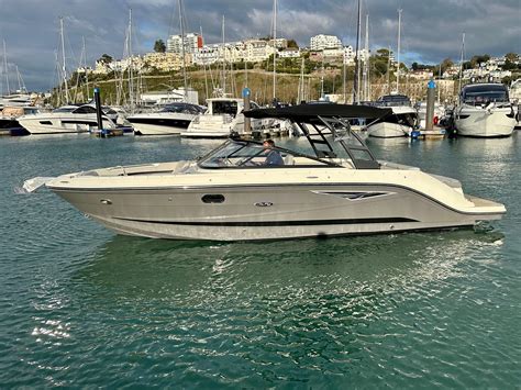 Sea Ray SLX 250 2020