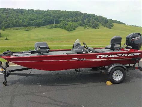 Tracker PRO 170 2025
