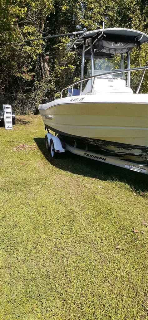 Triumph 210 Center Console 2022