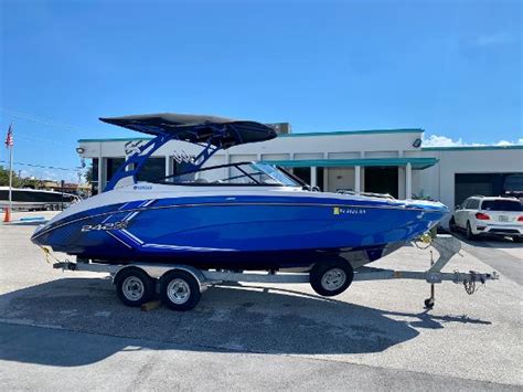 Yamaha 242X Series 2023